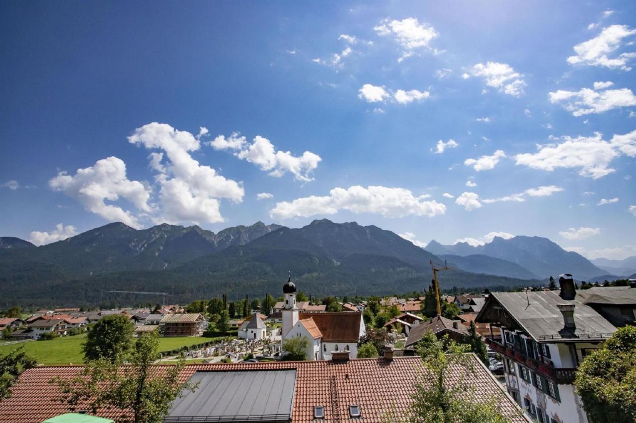 Haus Holler Lägenhet Wallgau Exteriör bild