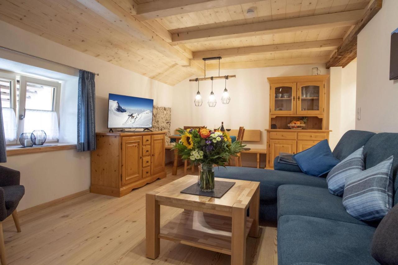 Haus Holler Lägenhet Wallgau Exteriör bild