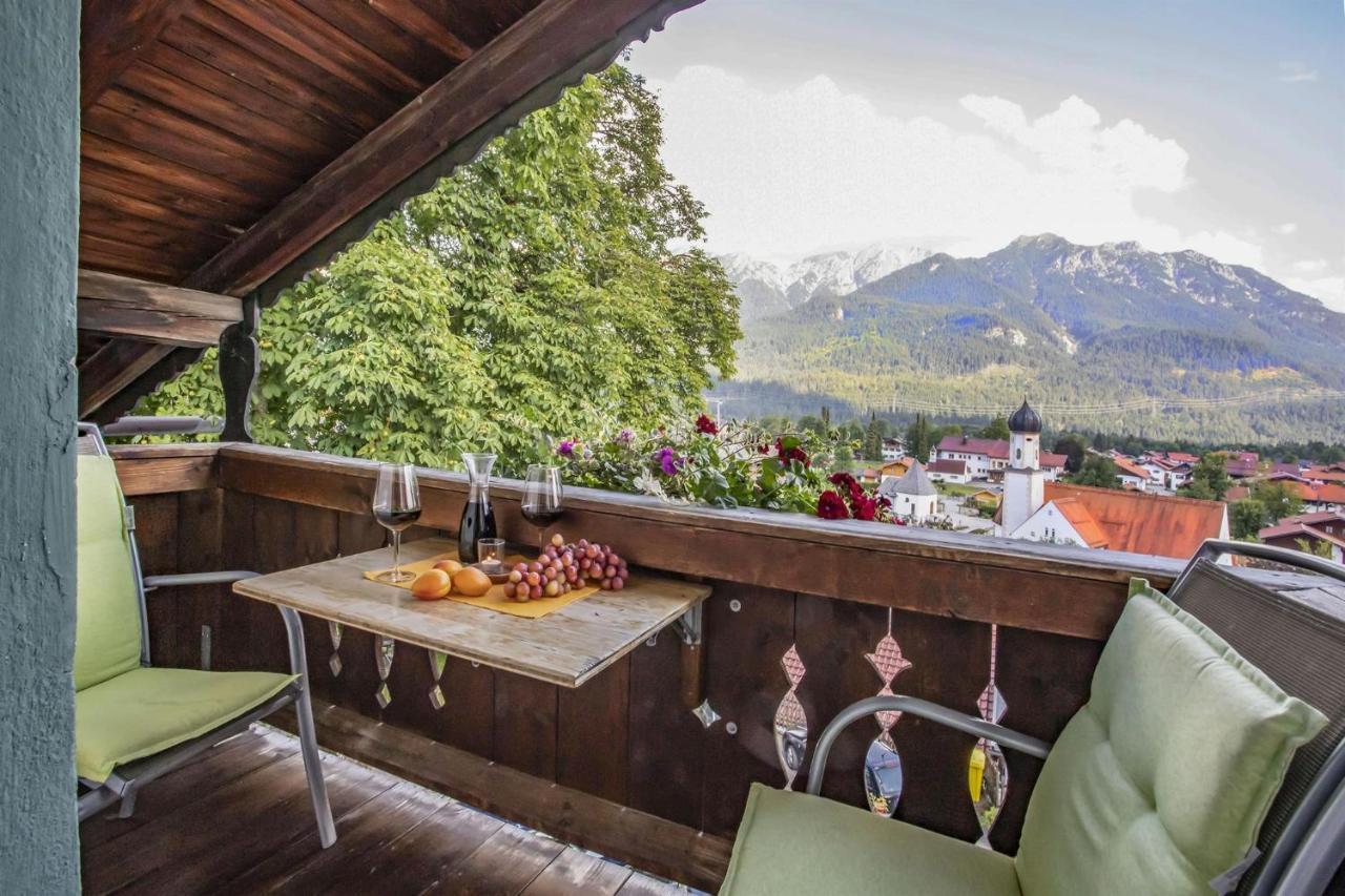 Haus Holler Lägenhet Wallgau Exteriör bild