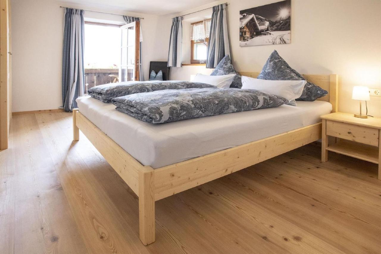 Haus Holler Lägenhet Wallgau Exteriör bild